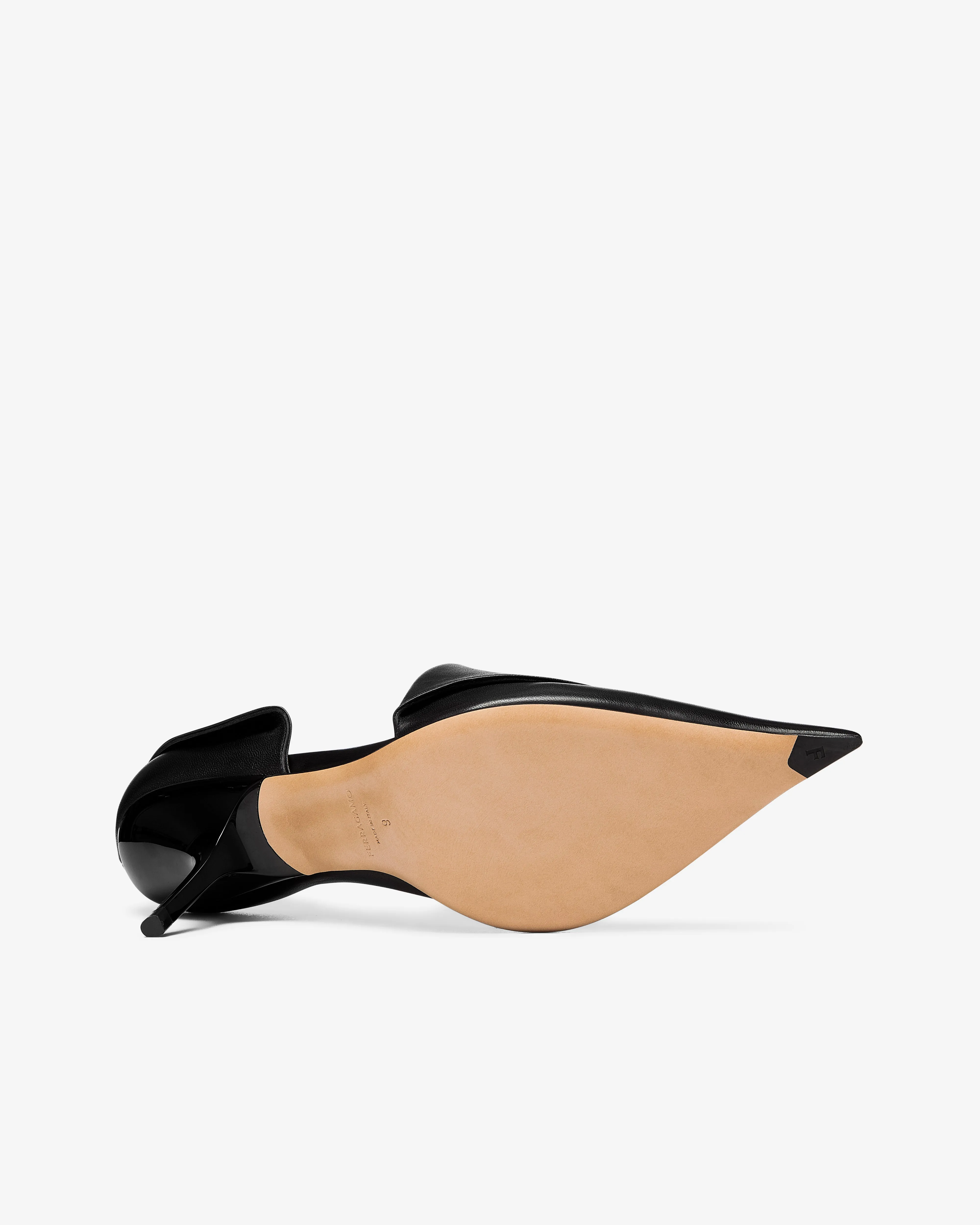 Ferragamo - Women's Eva Pump - (Black)
