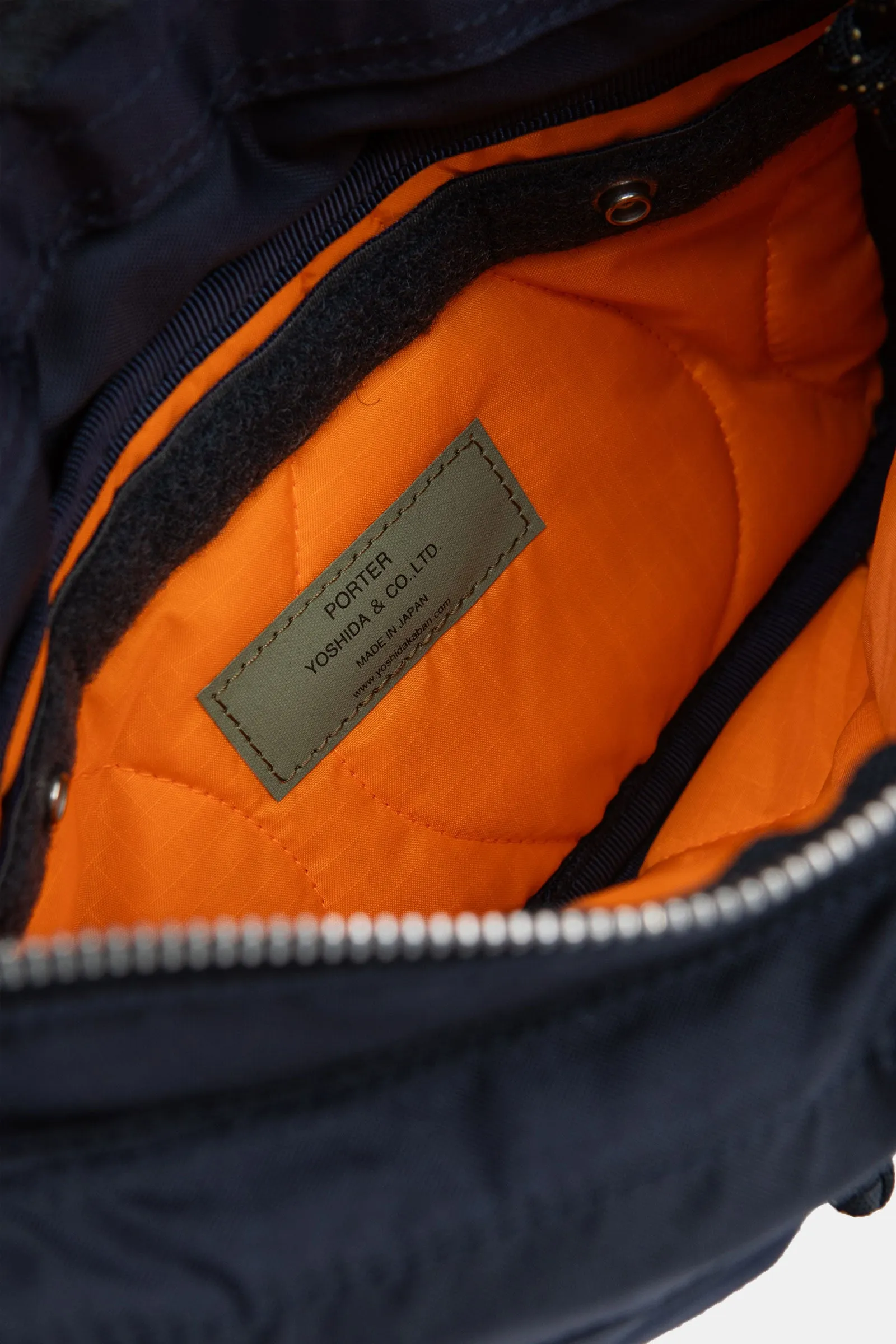 FORCE SHOULDER BAG