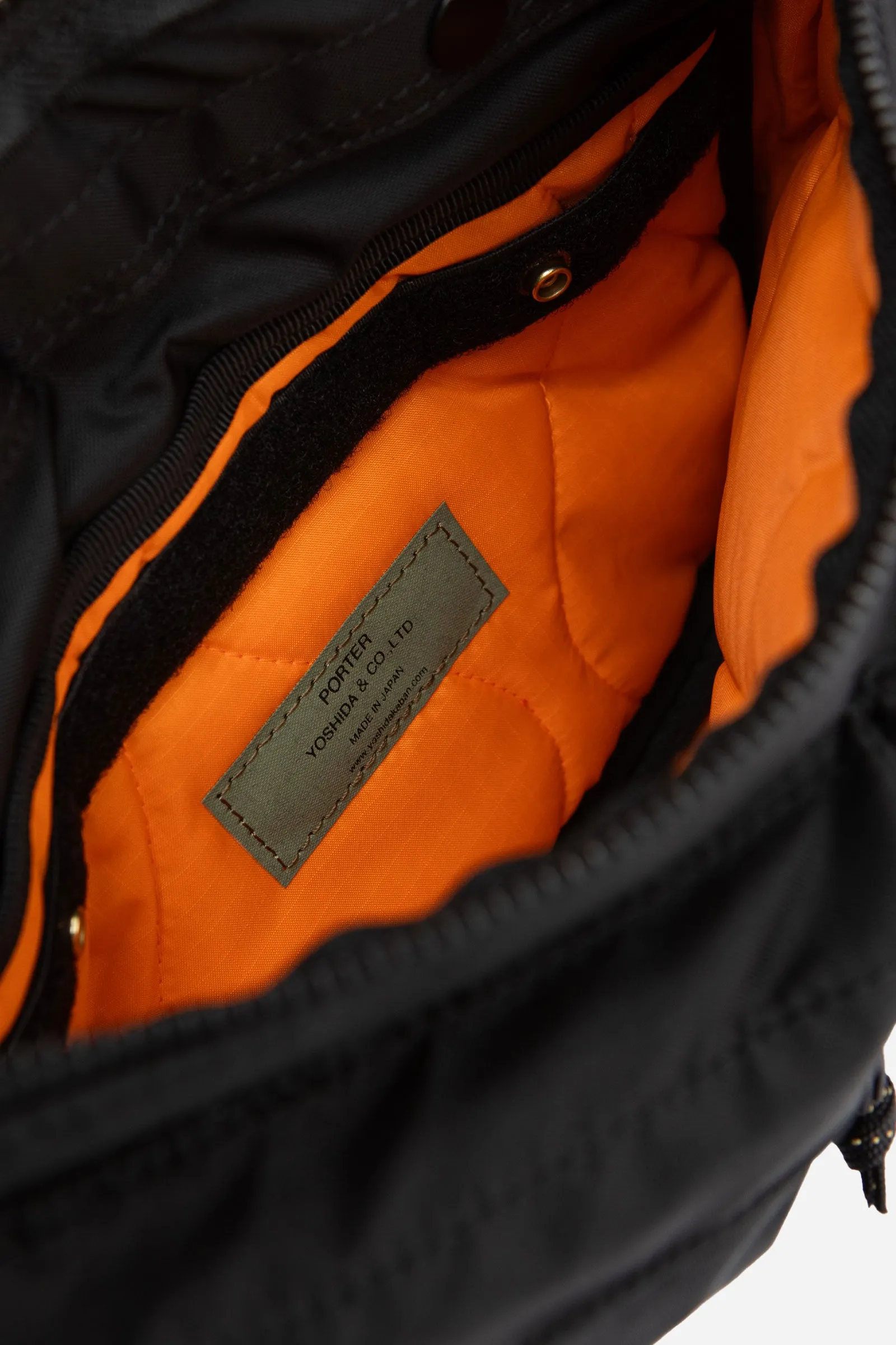FORCE SHOULDER BAG