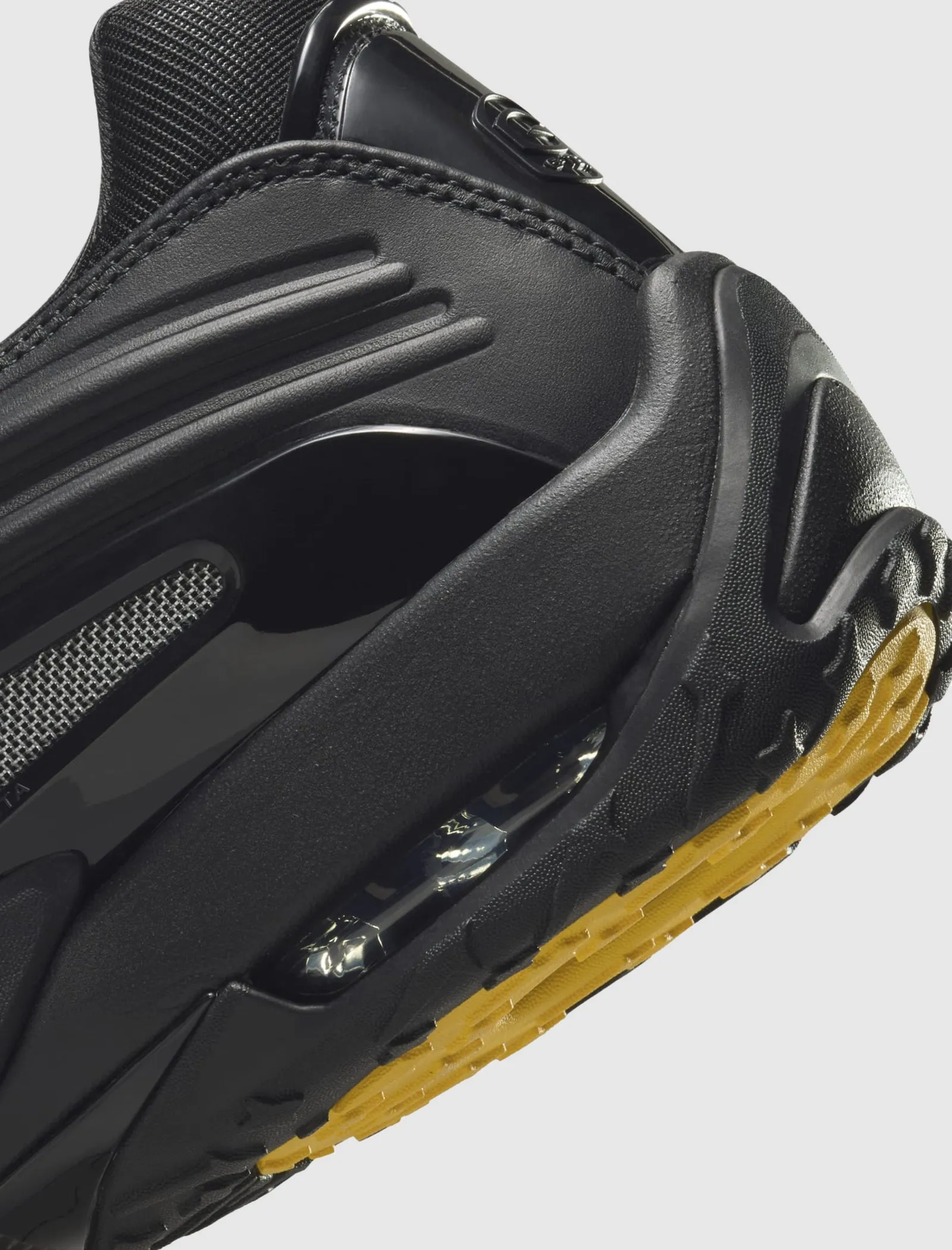 NOCTA HOT STEP 2 BLACK