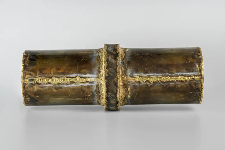 PARTS OF FOUR - Rod Vase (R)