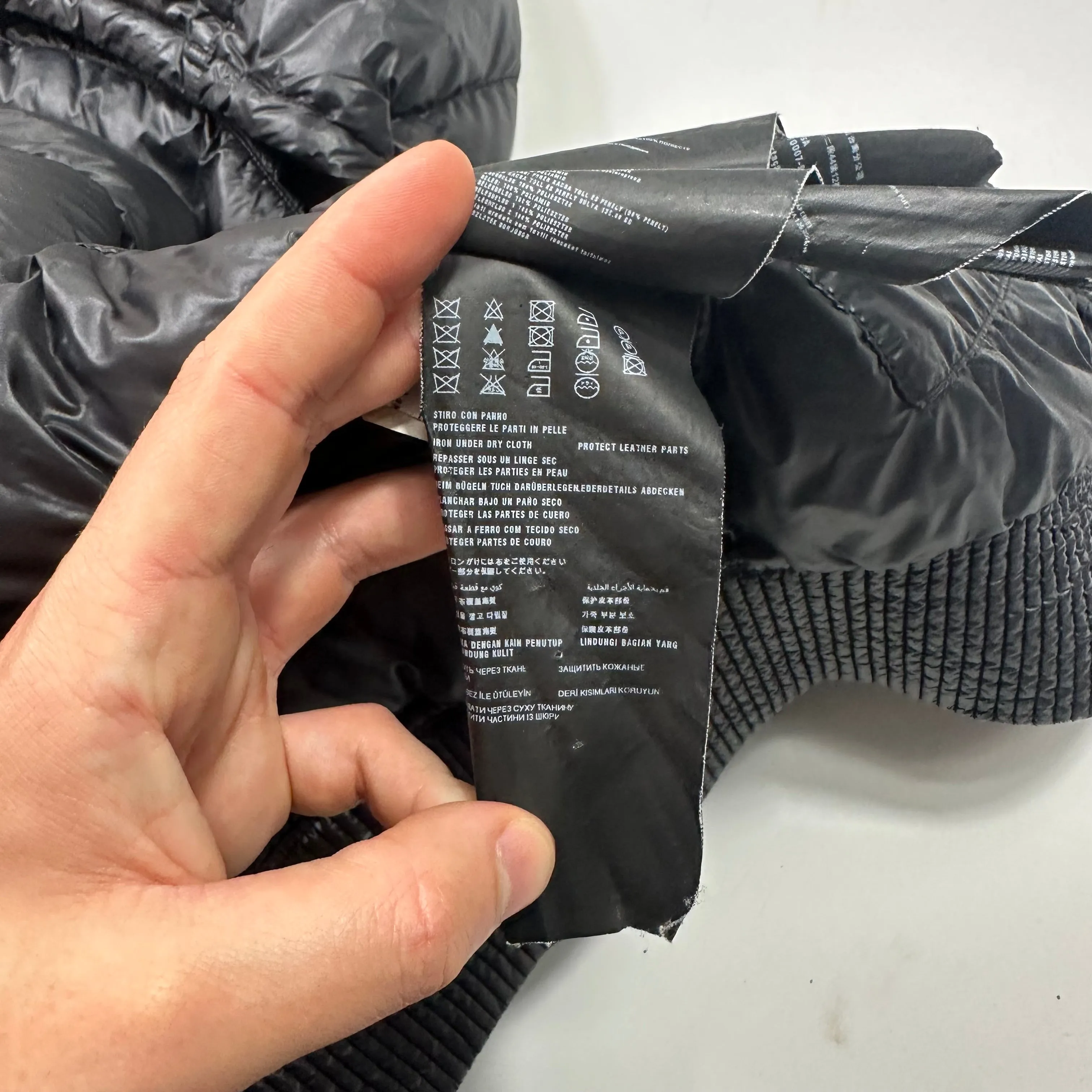 Prada Milano 2013 Nylon Elderdown Puffer Jacket - IT46 (S/M)